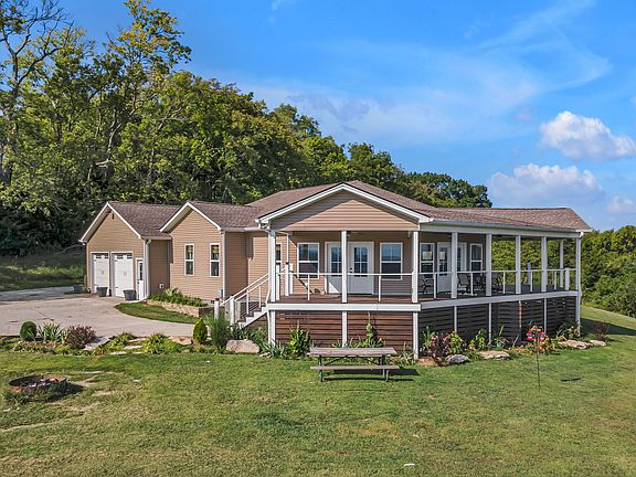 18th image of 2770 E Sheepneck Rd