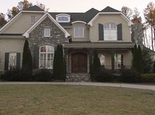 928 Oak Creek Rd, Raleigh, NC 27615