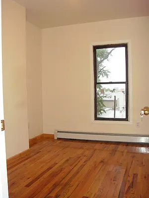 Rented by Rapid Realty Cobble Hill | media 67