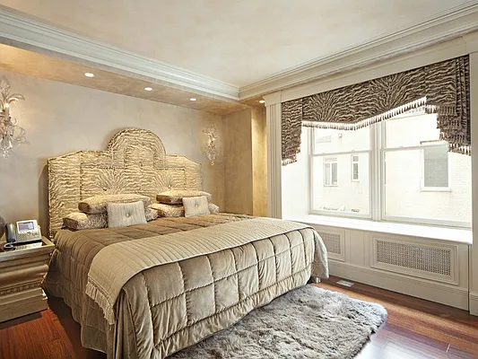 Sold by Sotheby's International Realty | media 5