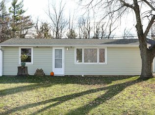 10511 Caddy Ln, Caledonia, WI 53108