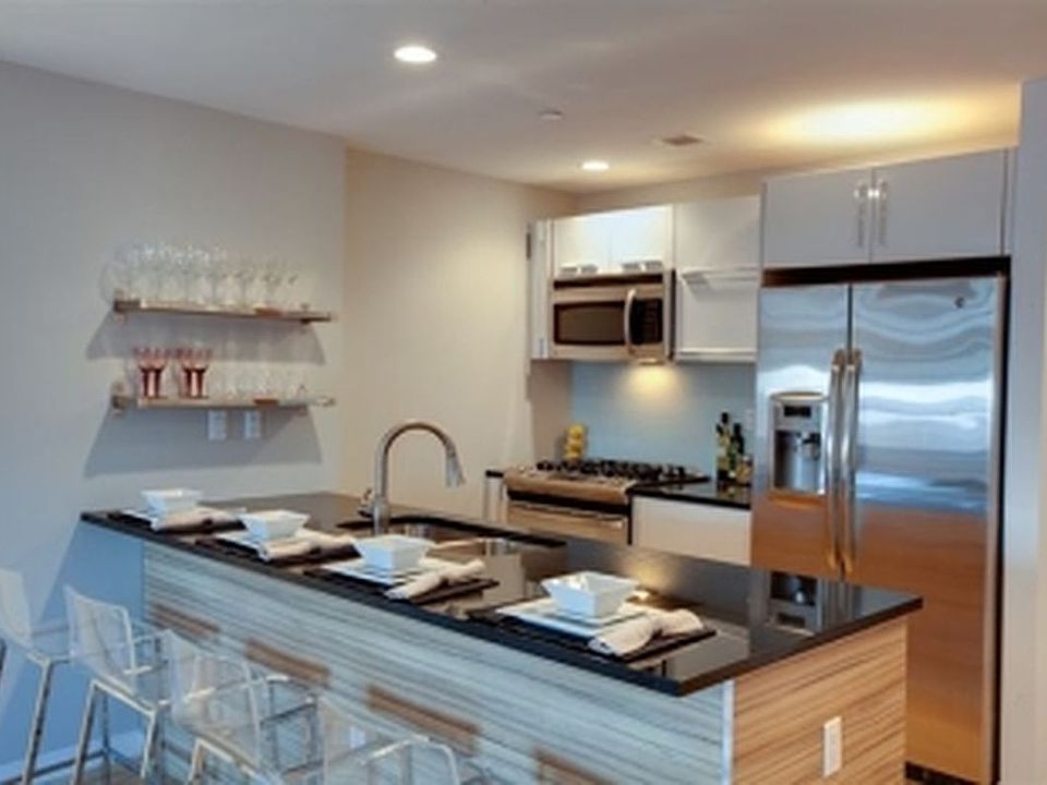 1st image of 23-01 21st Ave #2F