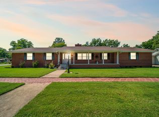 703 W Canadian Ave, Vinita, OK 74301