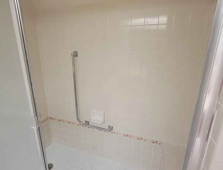 6141 Chesham Dr #8 — Photo 12