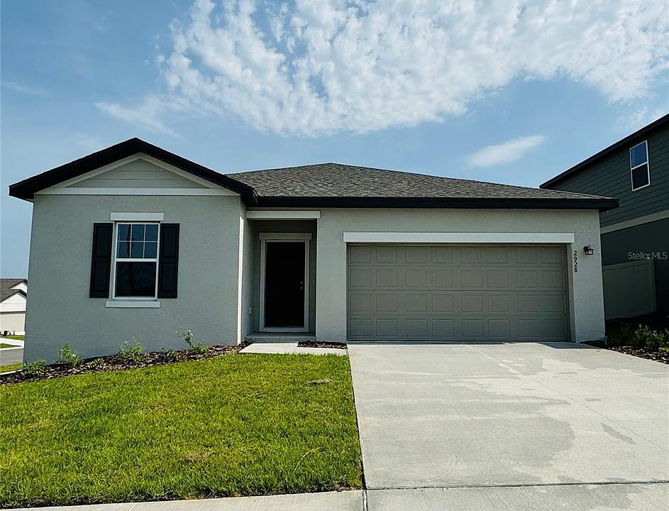 1st image of 2928 Poppy Ave