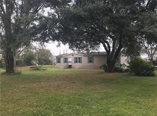 2040 Saunders Rd, Zephyrhills, FL 33540