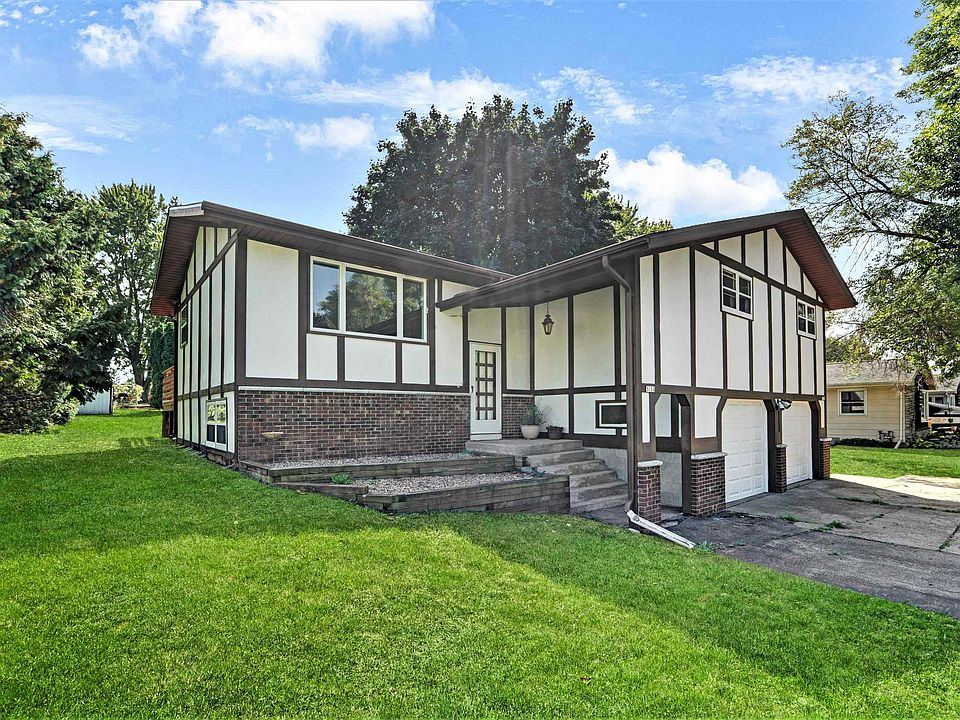 5131 Lakewind Dr, Butte Des Morts, WI 54927 MLS 50280326 Zillow