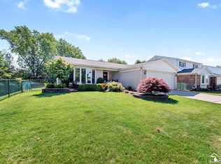 27269 Wyatt Ave, Brownstown, MI 48183
