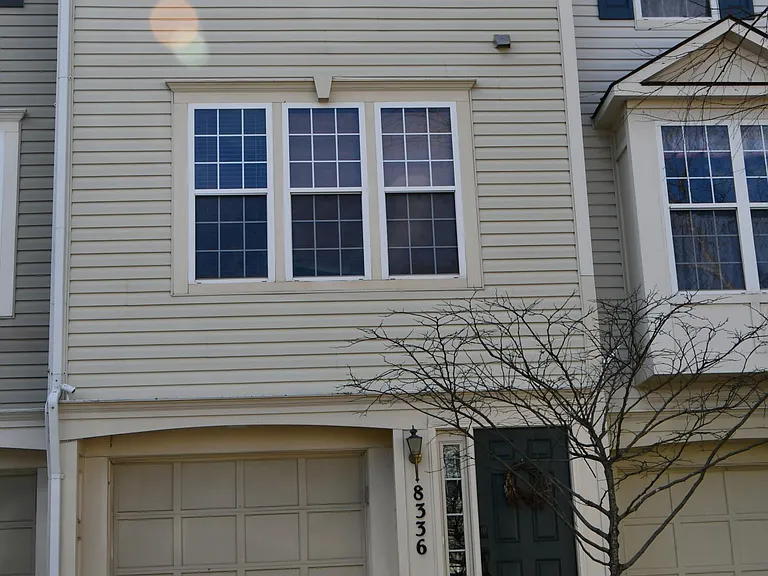 8336 Green Grass Rd — Photo 1