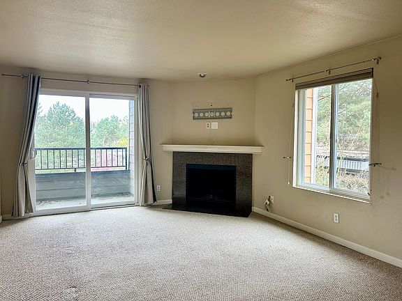 3rd image of 714 Kirkland Cir APT A305