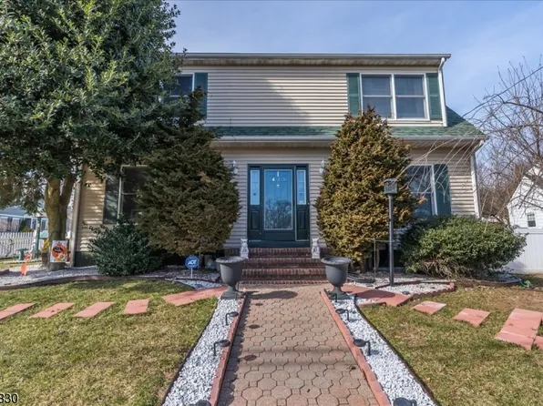 423 Huff Ave, Manville Boro, NJ 08835