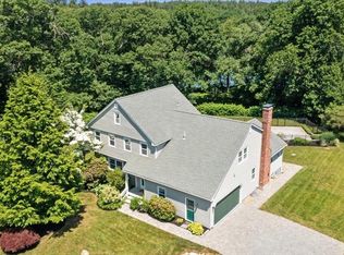 21 Maplecrest Dr, Southborough, MA 01772