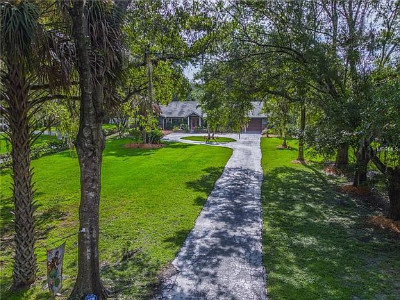 4th image of 11915 N Brightwater Blvd
