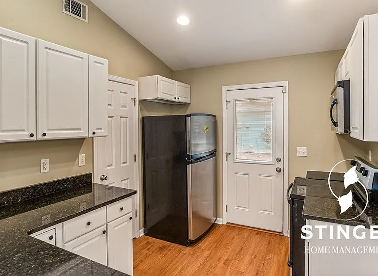 1822 Drayton Dr — Photo 12