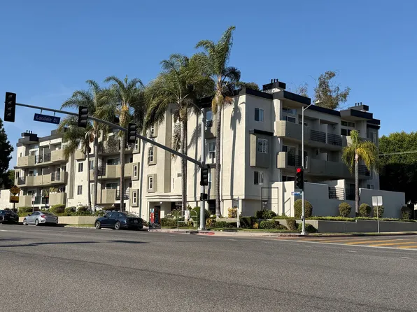 Laurel Canyon, 4500