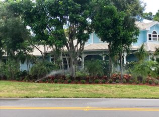 19664 Riverside Dr, Jupiter, FL 33469