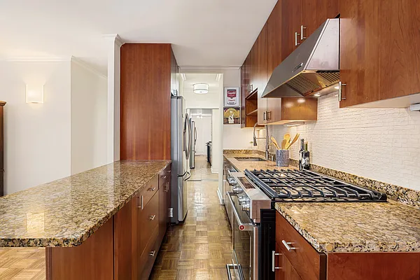 Sold by Compass | media 3