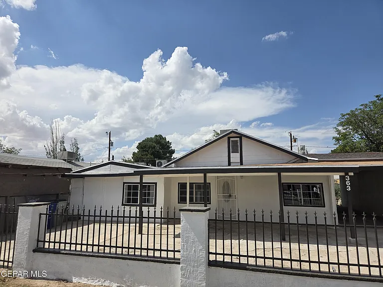 363 Ontiveros St — Photo 1