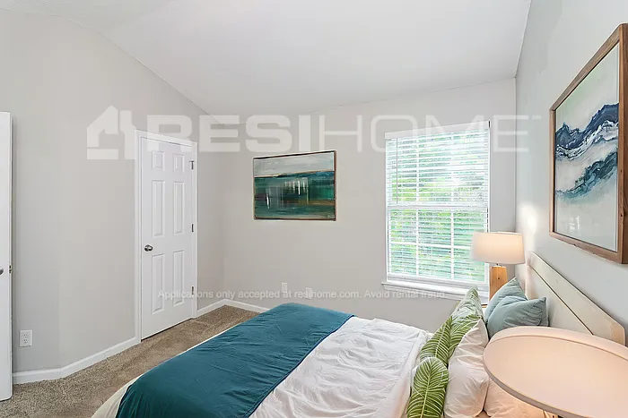 330 Wekiva Ct — Photo 8