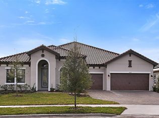 35342 Big Hawk Dr, Zephyrhills, FL 33541