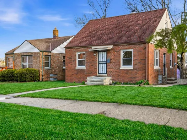 2924 roosevelt DRIVE, Milwaukee, WI 53216