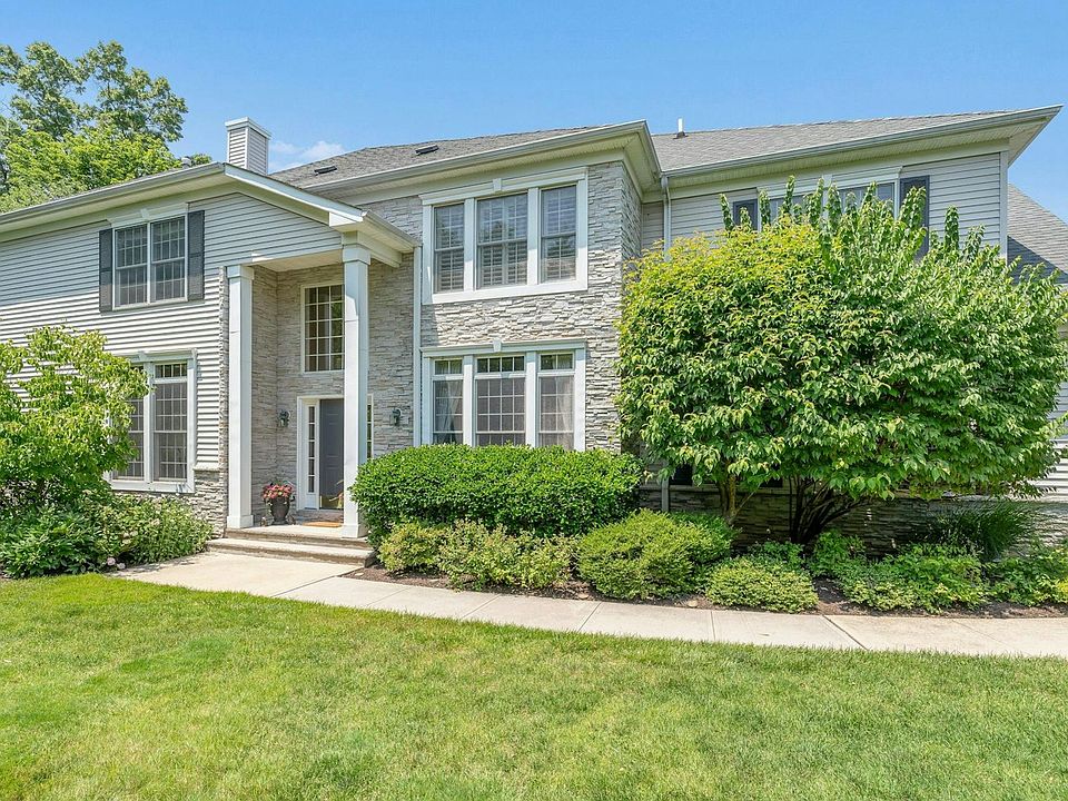 1st image of 71 Schweinberg Rose Dr