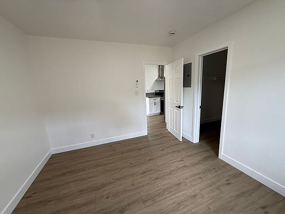 4th image of 1623 S Walnut St #1629-2