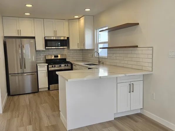 5730 Adelaide Ave, San Diego, CA 92115