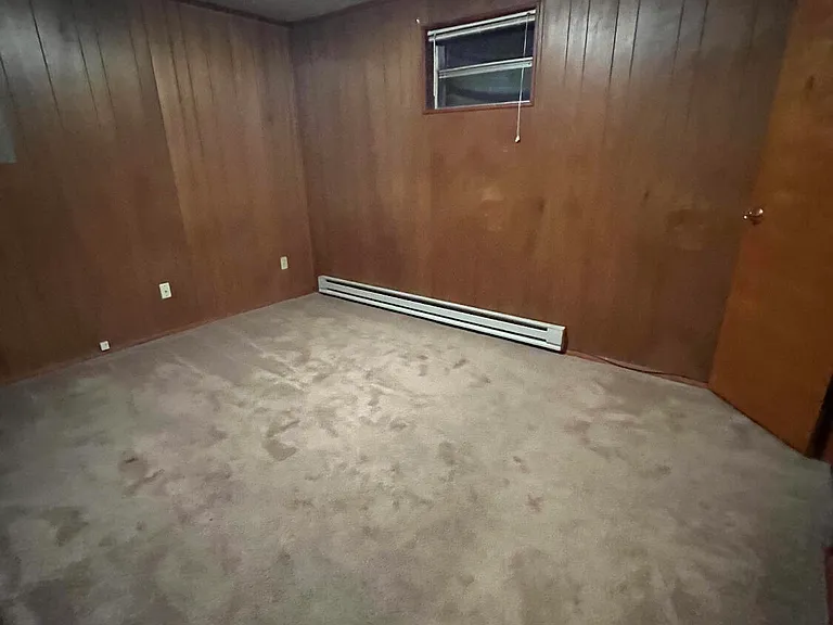 70 Franks Ct #4 — Photo 5