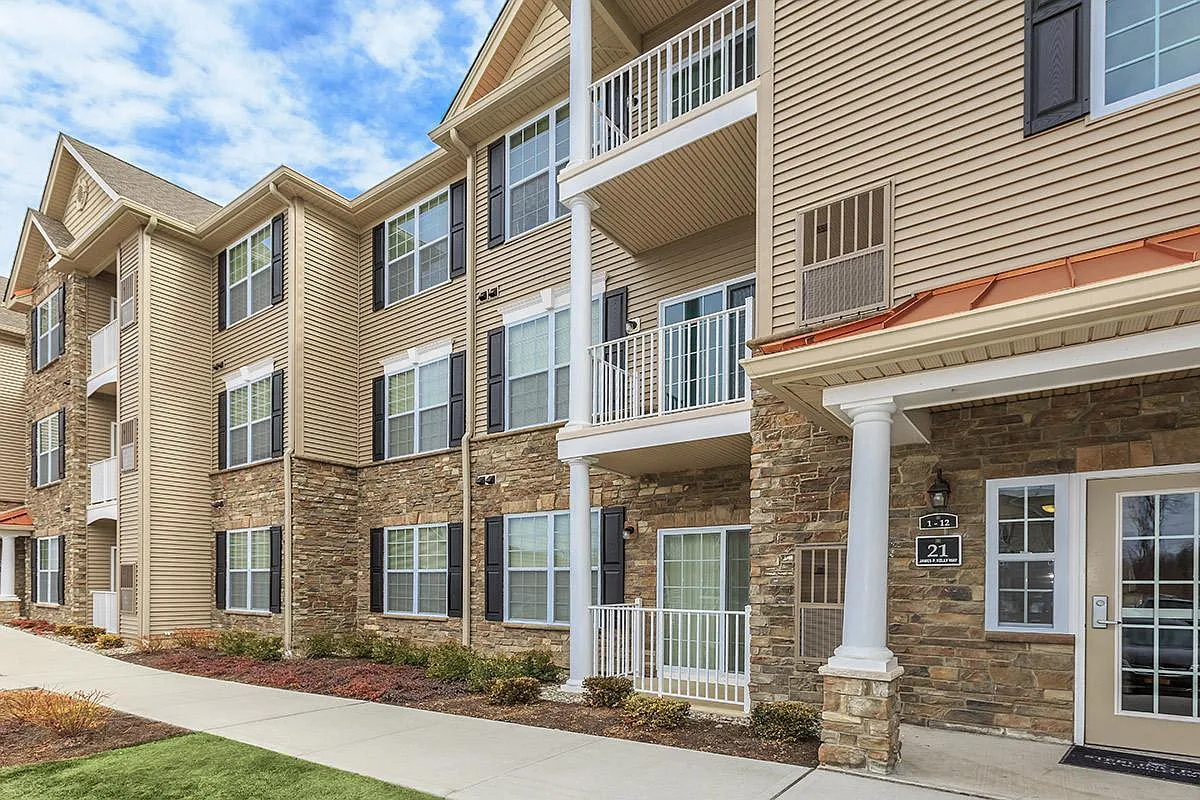 Sterling Parc at Middletown — Photo 1
