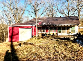 105 Central Ozarks Rd, Edwards, MO 65326