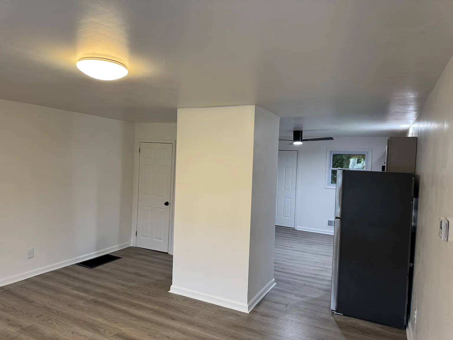 2 bed, 1.5 bath, 992 sqft, $1,150 — Photo 4