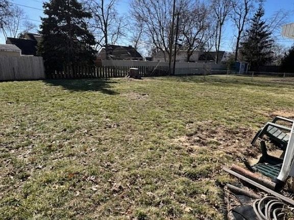 3rd image of 708 Schuyler Dr