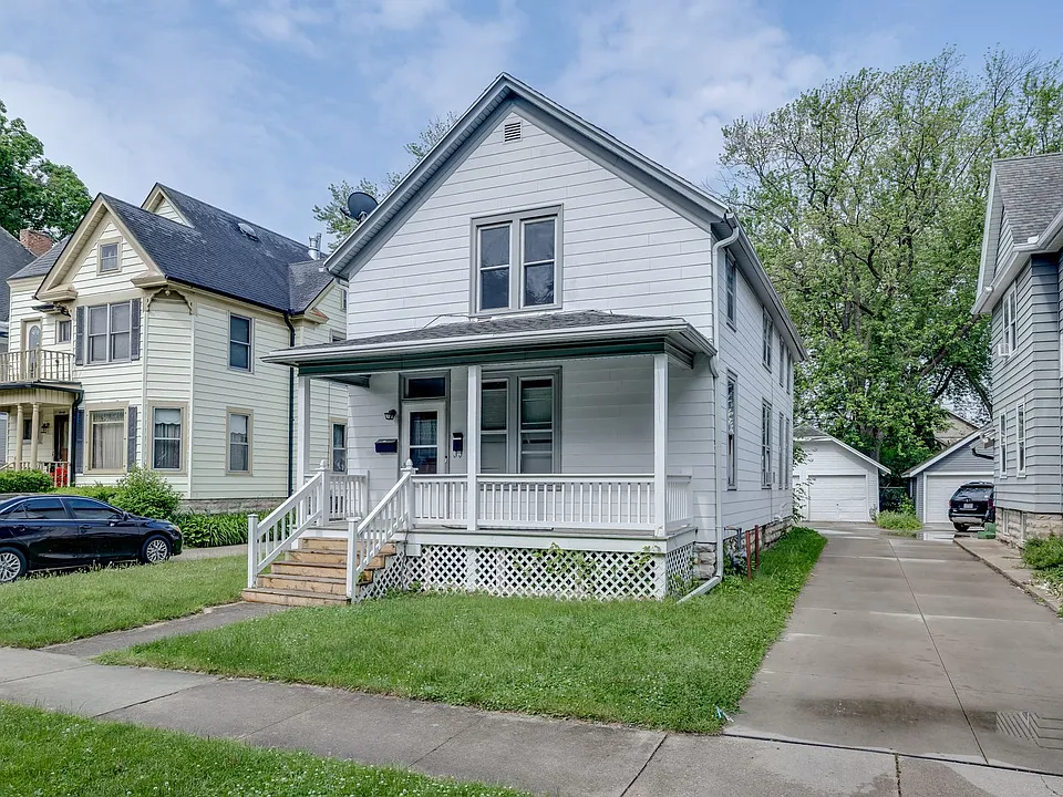 30 Olcott St