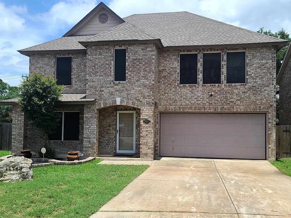 1st image of 11743 PADDLEBROOK