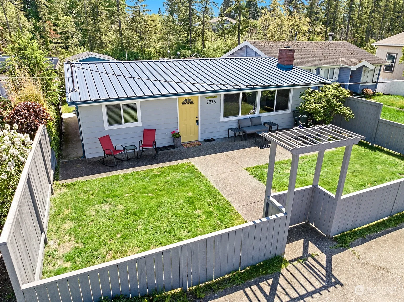 7376 Birch Bay Drive photo 1