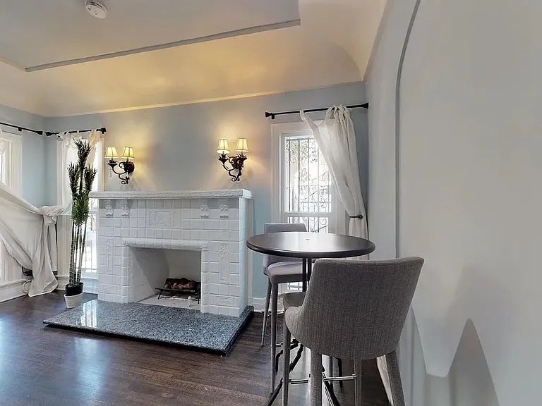 216 S Orange Dr. — Photo 2