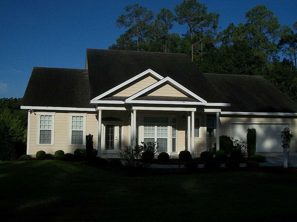 1st image of 10214 Wildwood Cir