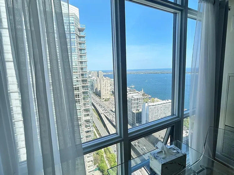 11 Brunel Ct E #5009 — Photo 4