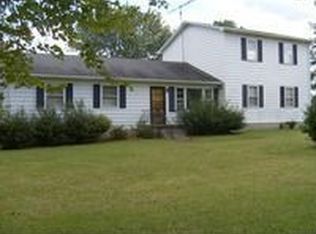 119 Gayles Ln, Red Oak, VA 23964