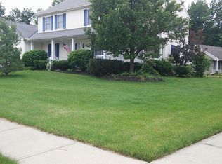 1037 Coopers Run, Amherst, OH 44001