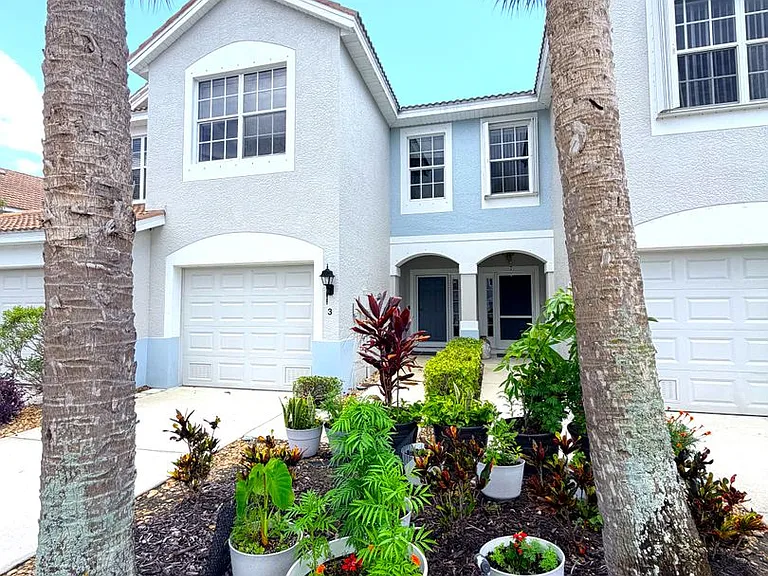 8311 Village Edge Cir #3 — Photo 2