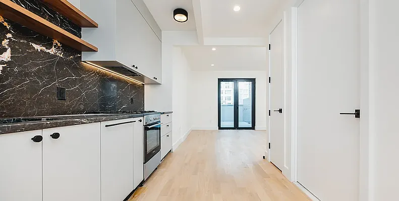 Rented by Dalan Rentals | media 28