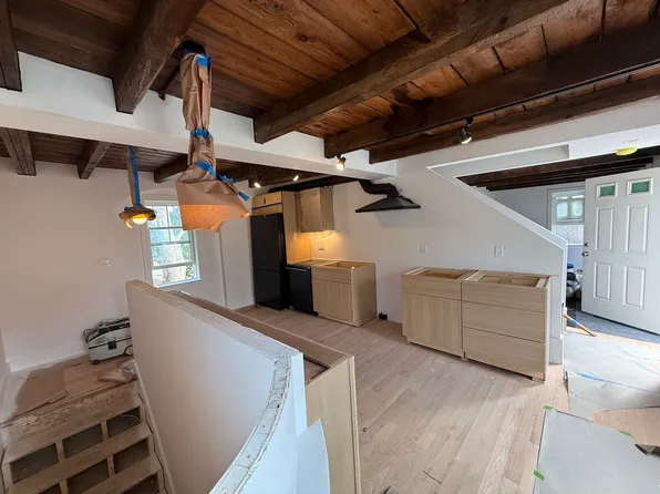 7R Washington St #2, Gloucester, MA 01930