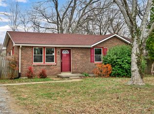 527 Caskey Dr, Clarksville, TN 37042