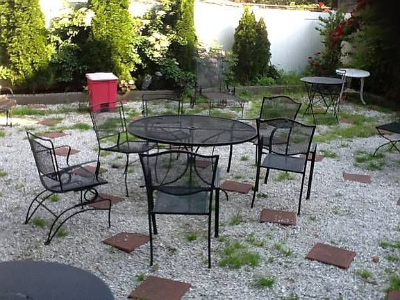 5th image of 2816 30th St APT 4A