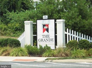 68 Highbridge Ln #68, Thorofare, NJ 08086