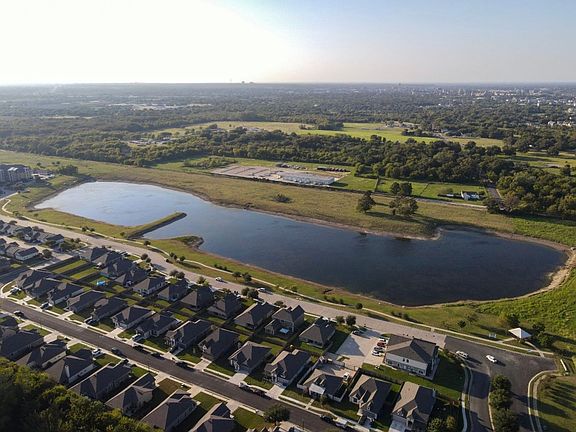 5th image of 1108 Placid Cir