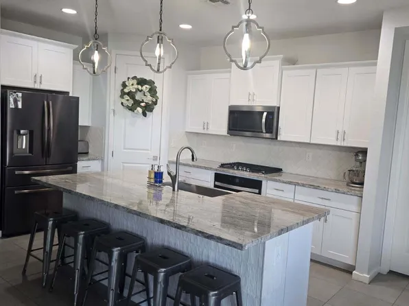 4164 W SUNCUP Drive, San Tan Valley, AZ 85144