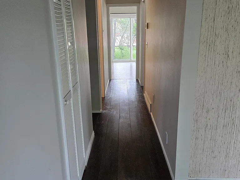 2564 E Wren Rd — Photo 8